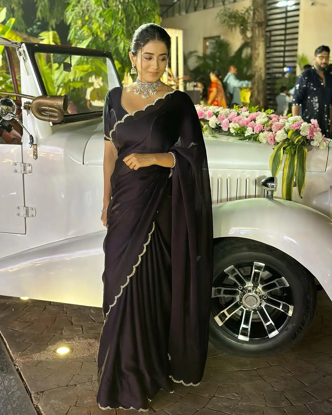 Rashi Singh in South Indian Traditional Black Saree